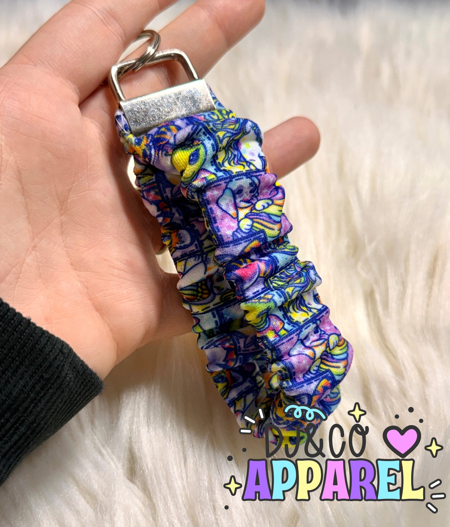 Lisa F Scrunchie Wristler