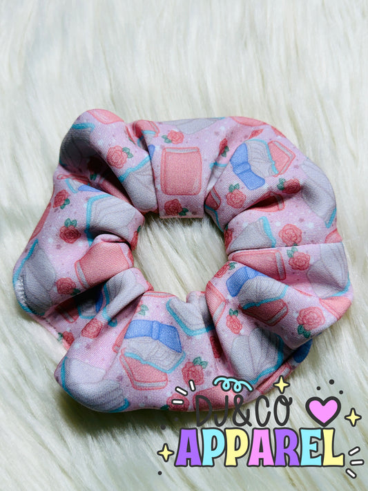 Pink books scrunchie