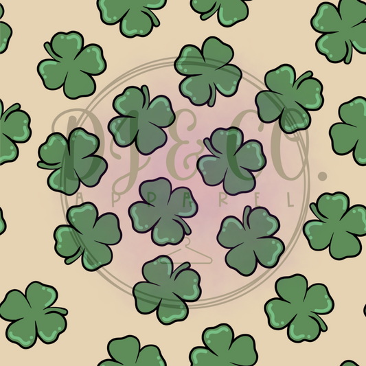 Green clovers