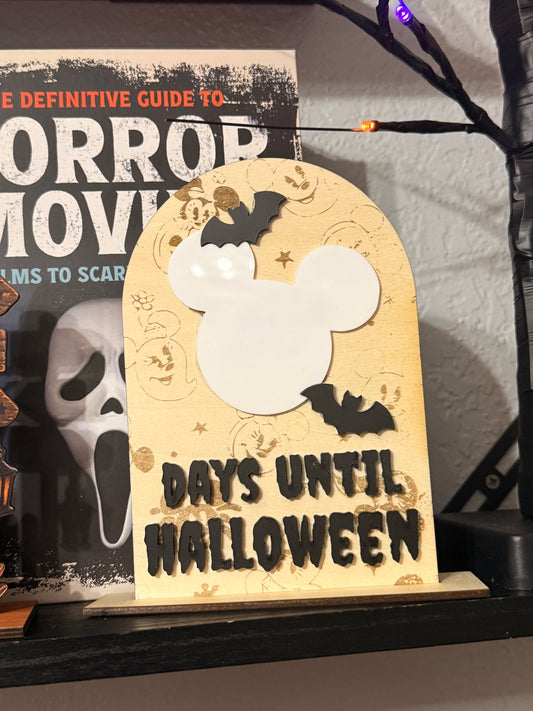 Magic Mouse countdown to Halloween