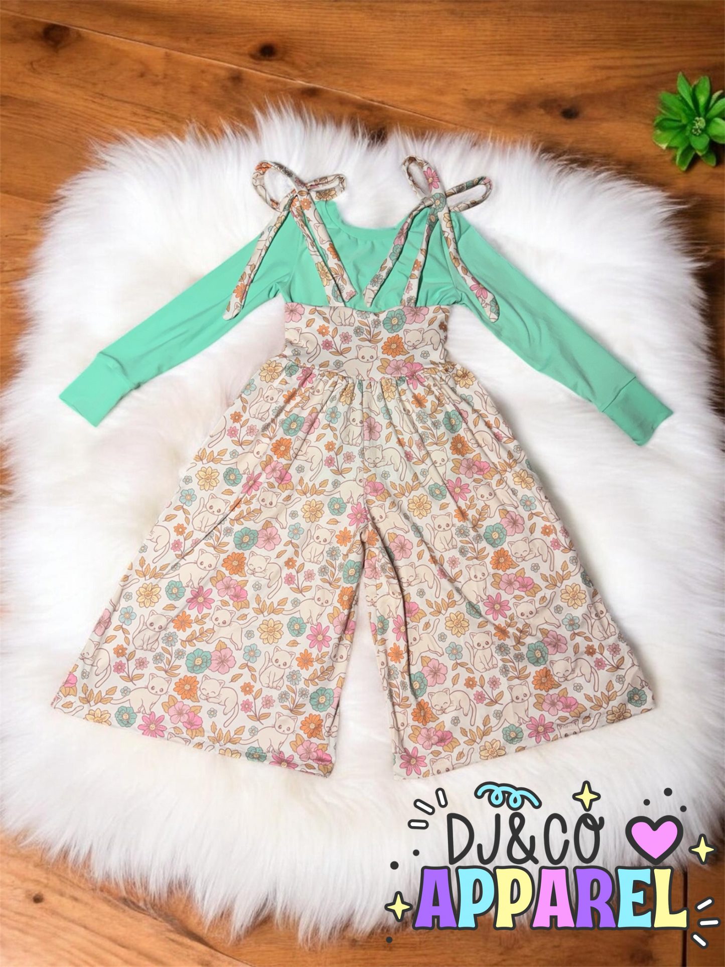 Flora *Under shirt not included*